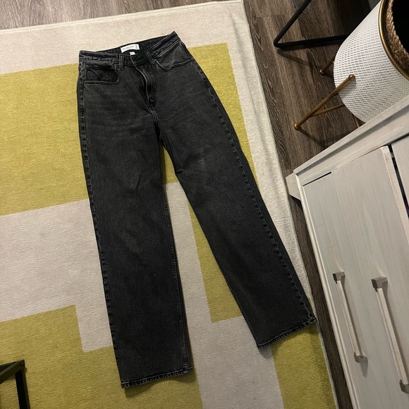 Abercrombie & Fitch Denim - Abercrombie Curve love ultra high rise black jeans